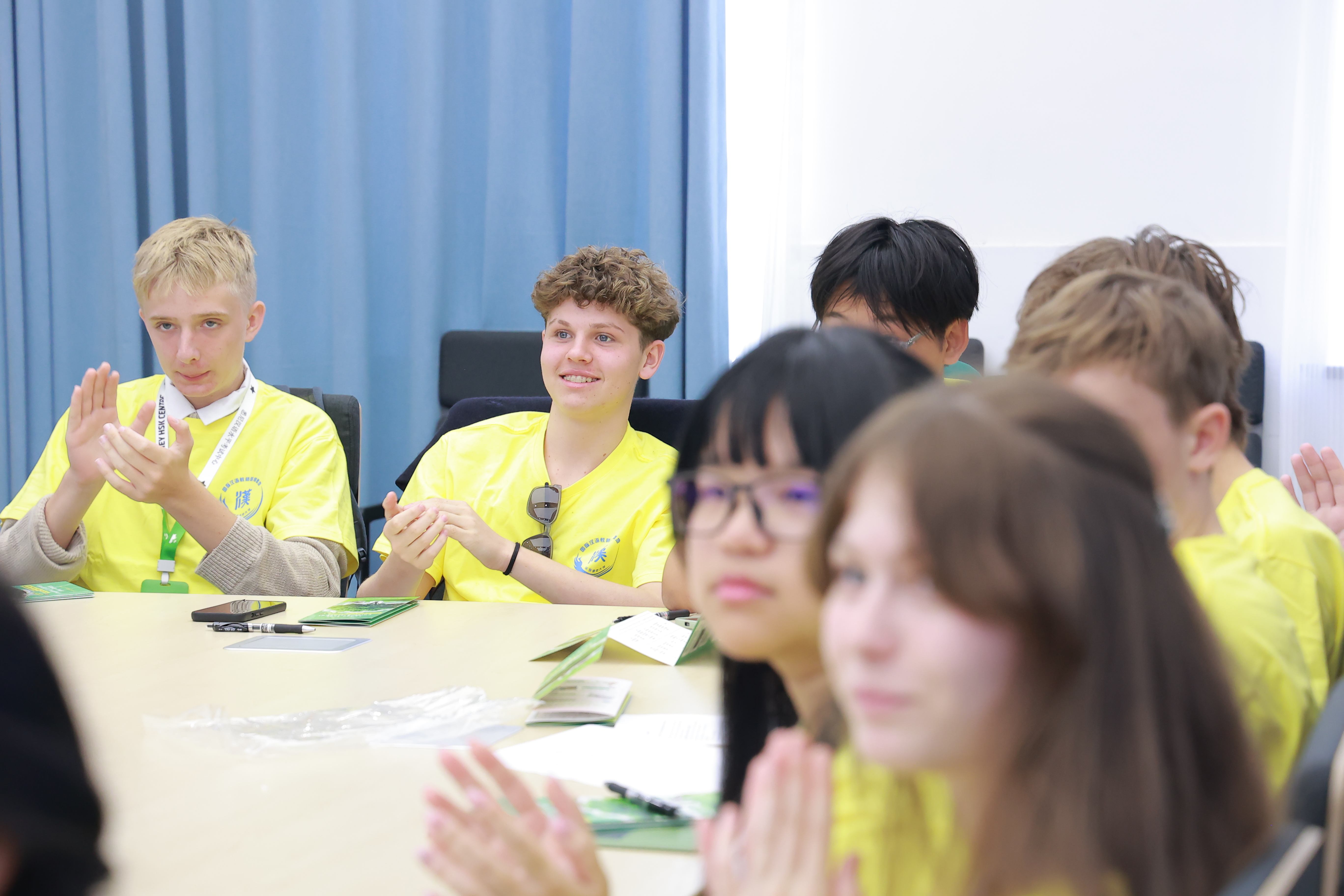 CY8A5071.jpg CY8A5071.jpg